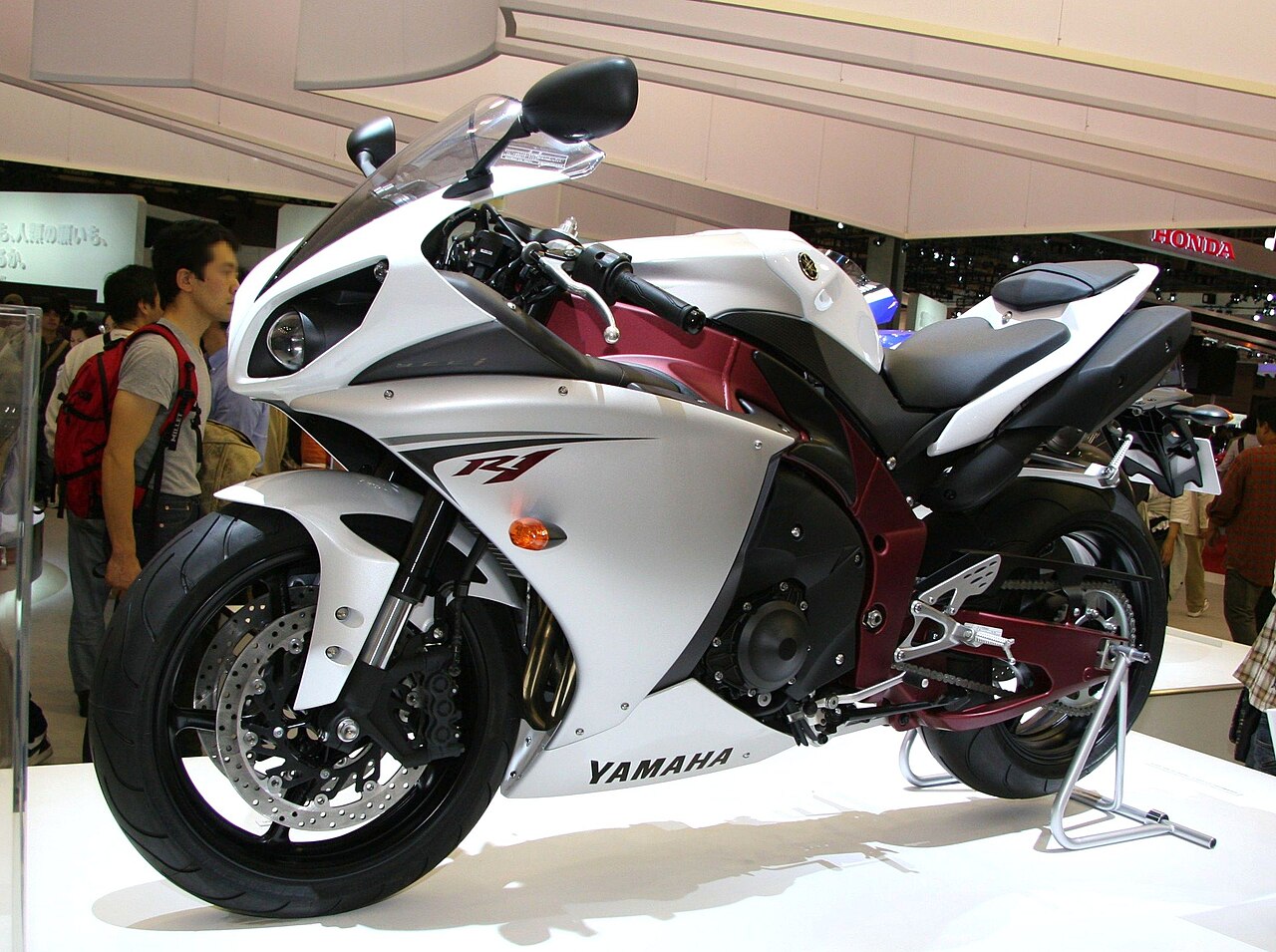YZF-R1 / R1M 2009–2014 Motorcycle